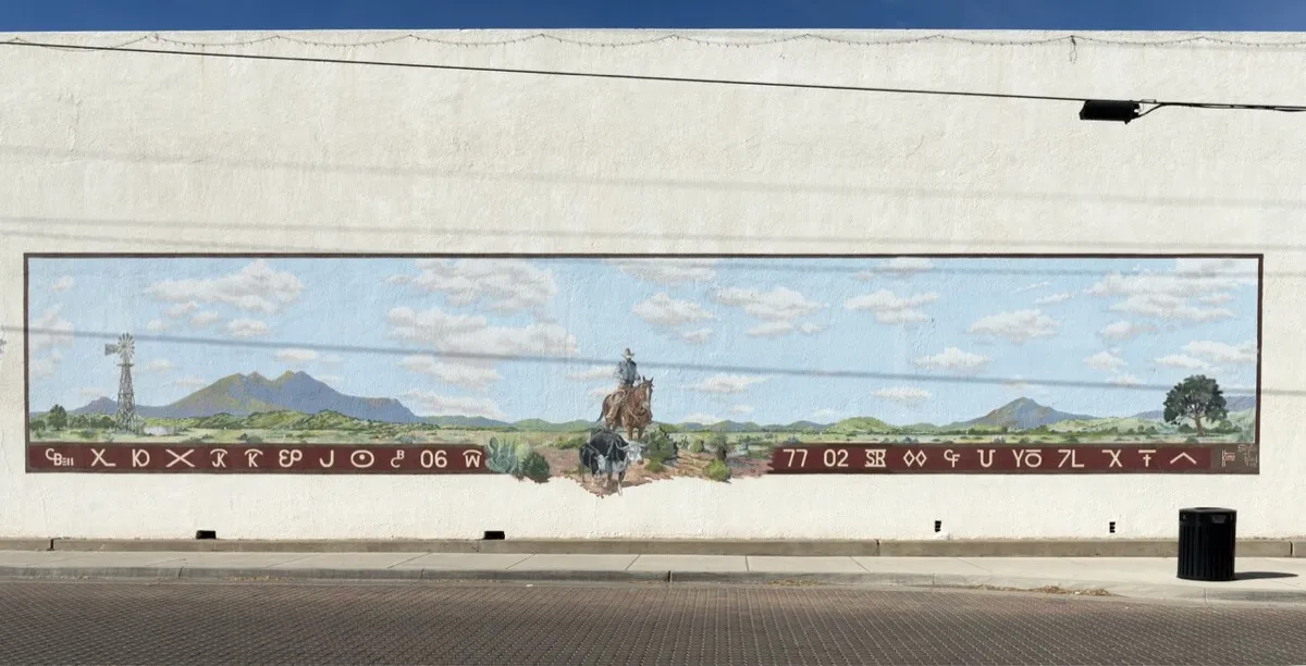 Alpine Downtown Murals & Walking Tours